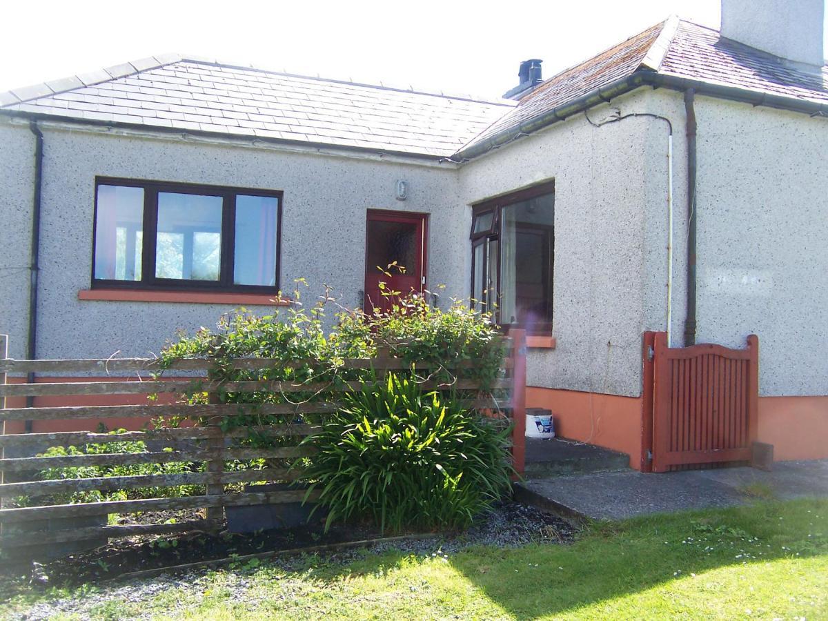 Riverside Cottage Lochboisdale Esterno foto